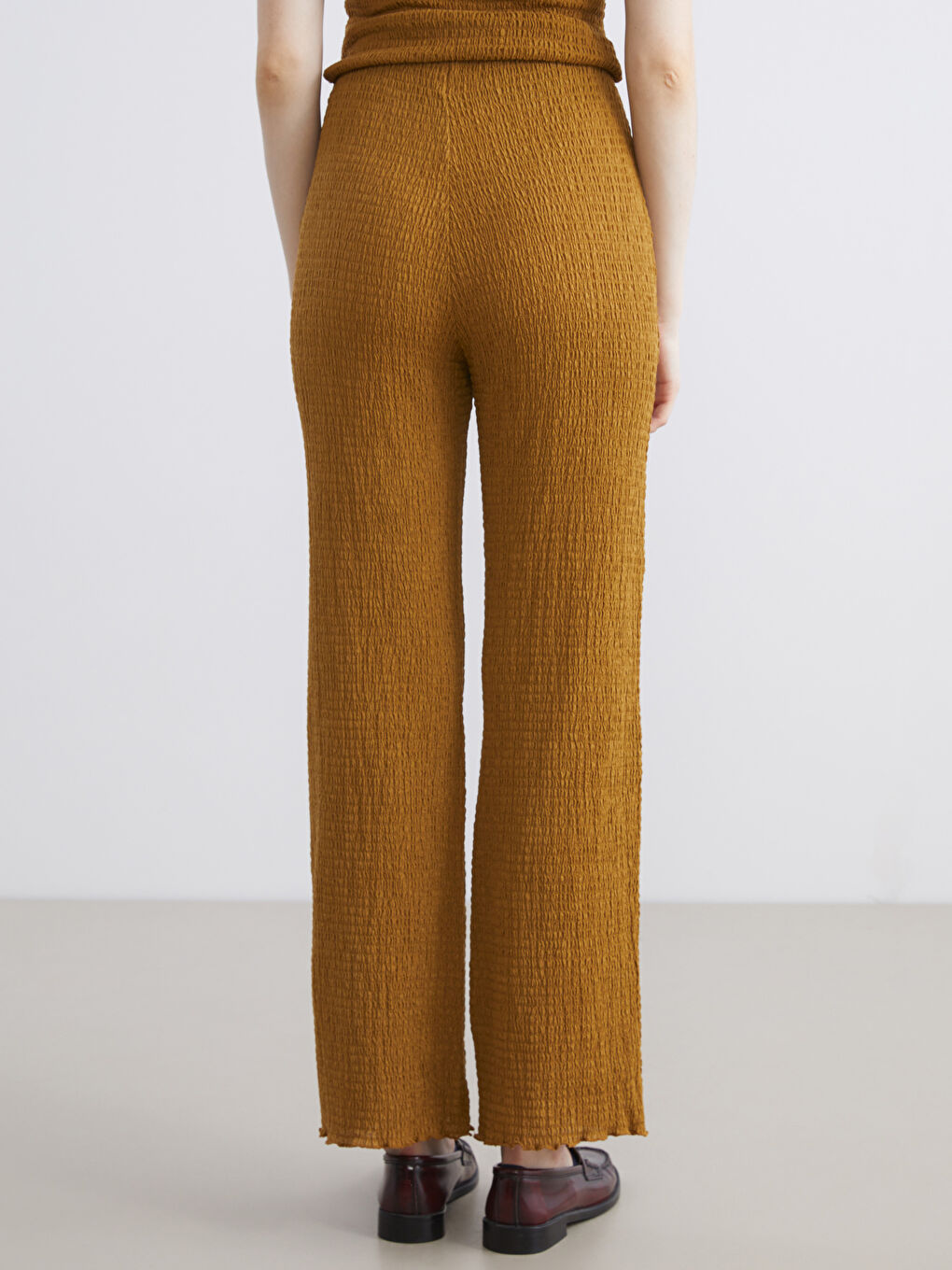 Yeşil Beli Lastikli Dokulu Kadın Pantolon-3