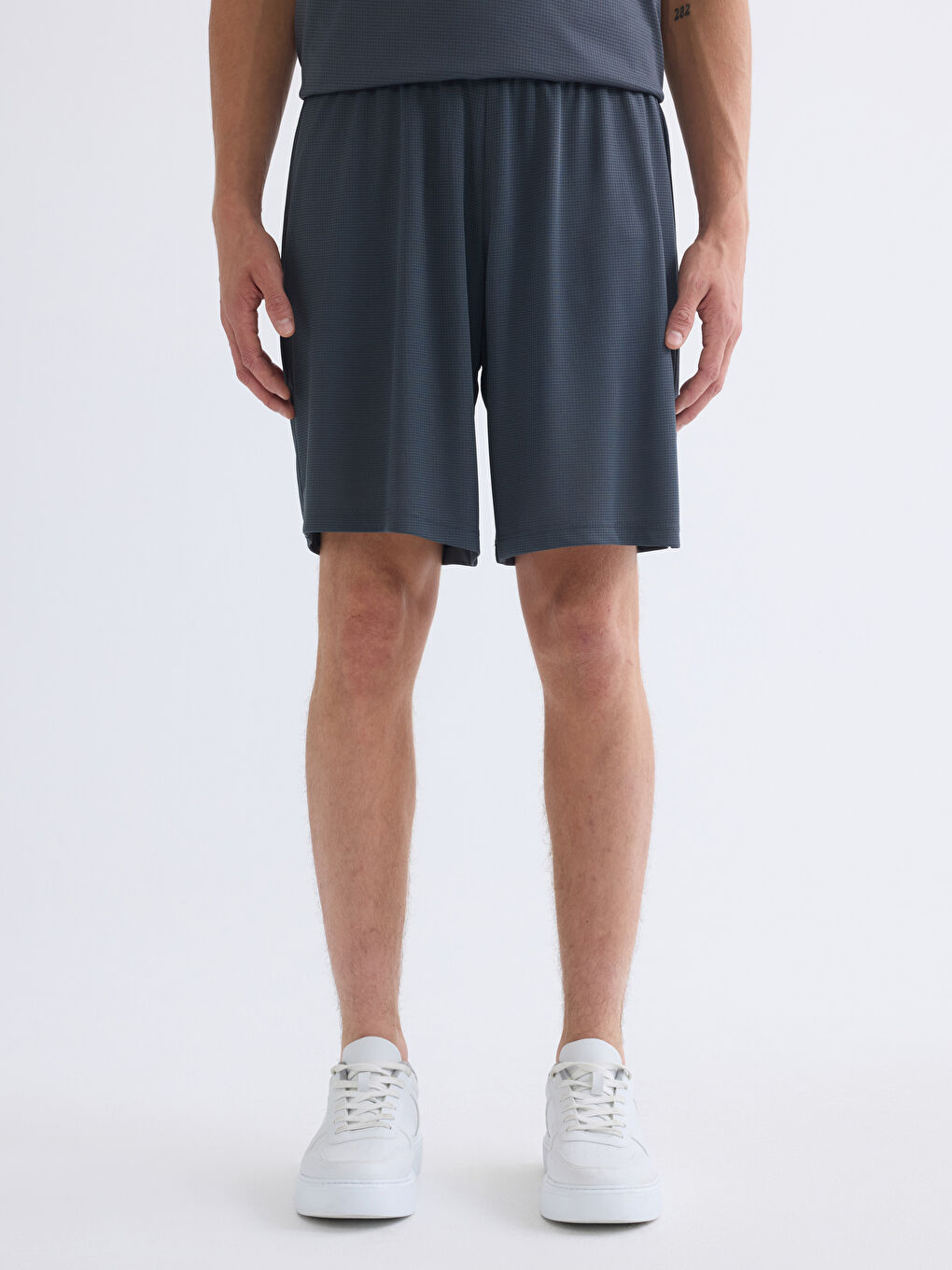 Gri Rahat Kalıp Erkek Spor Şort-1