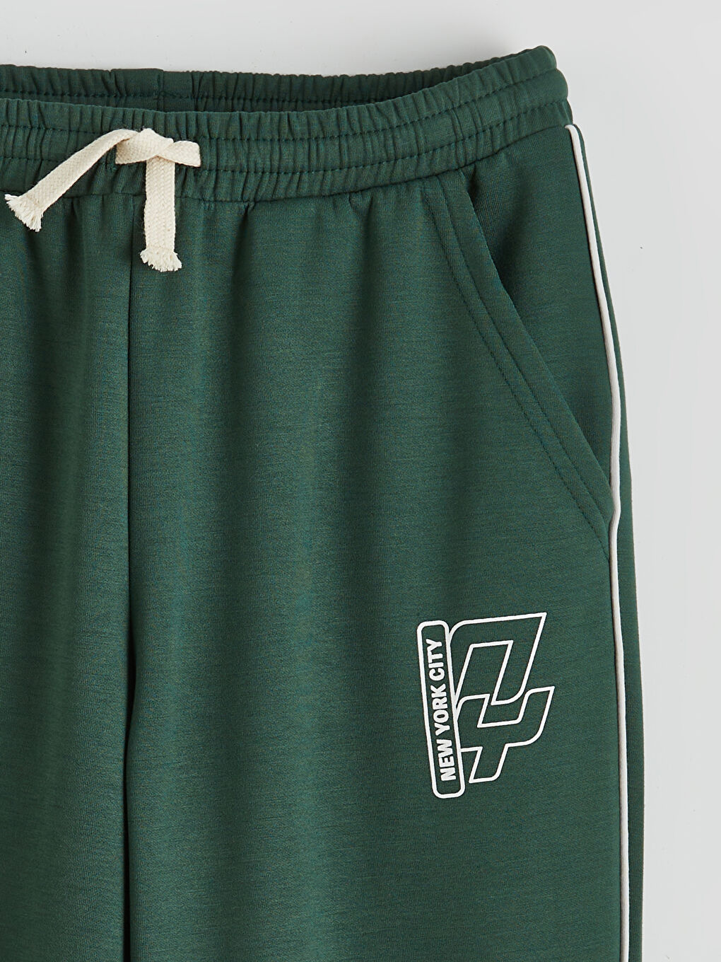 Yeşil Beli Lastikli Erkek Çocuk Jogger  Eşofman Altı-1