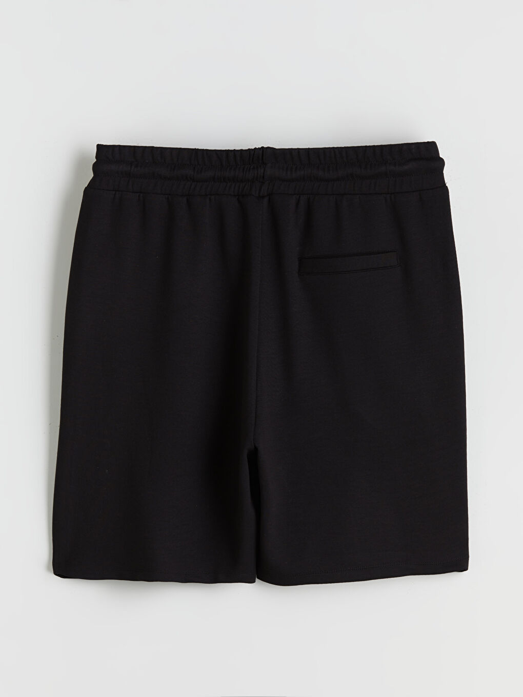 Siyah Standart Kalıp Erkek Şort-1