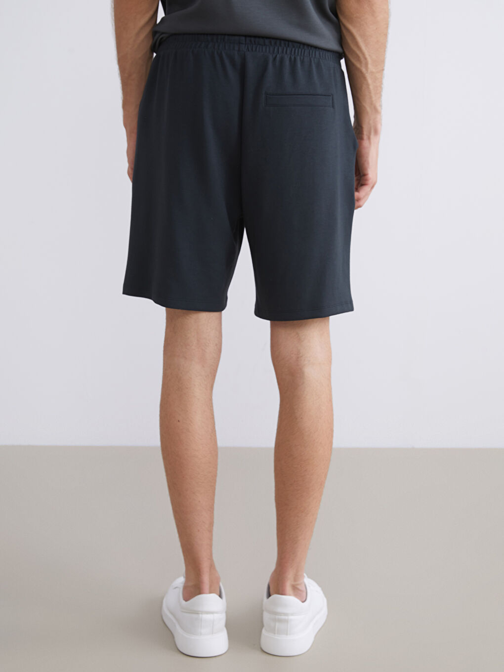 Antrasit Standart Kalıp Erkek Şort-3