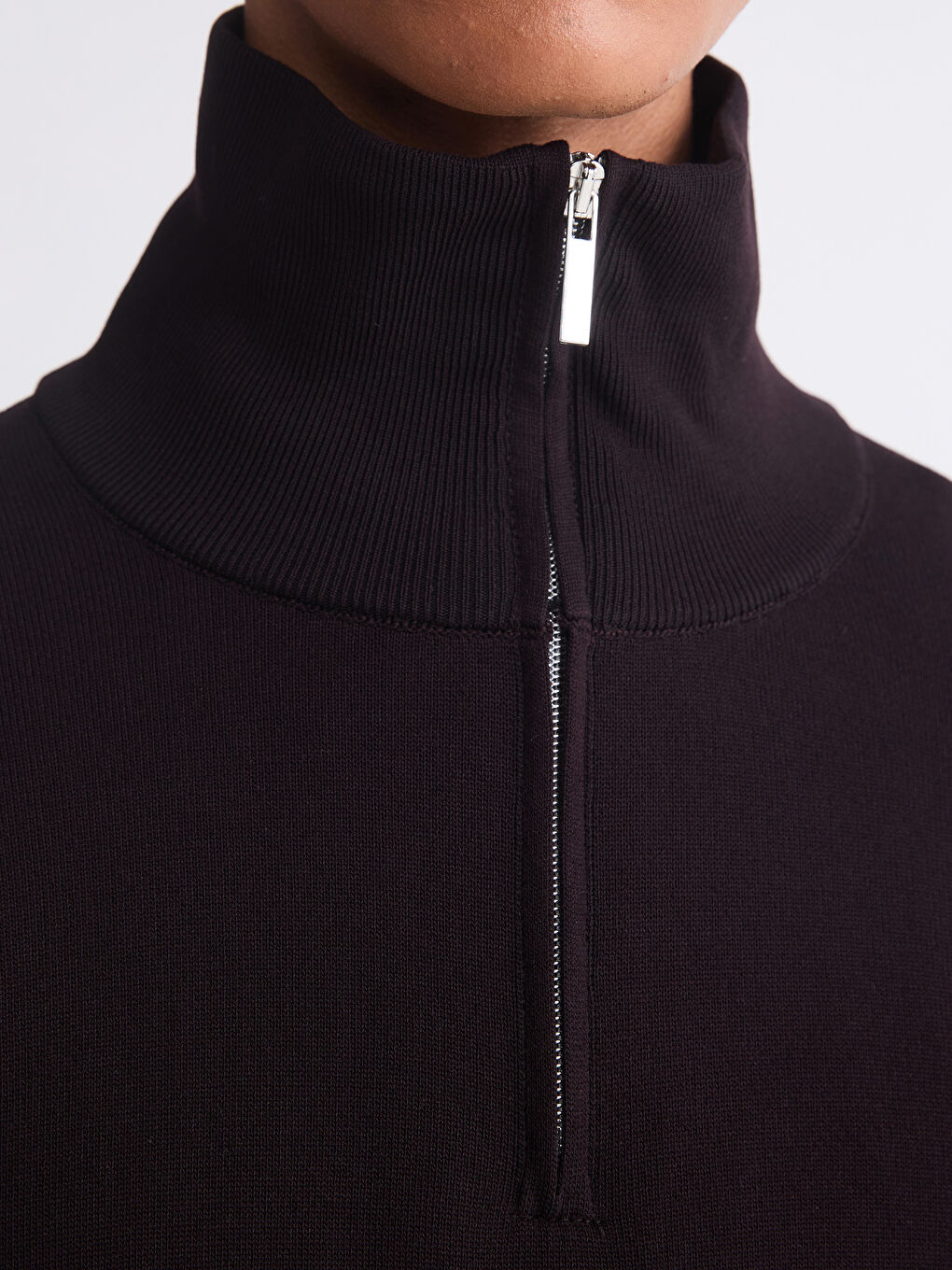 Kahverengi Fermuarlı Dik Yaka Erkek Triko Kazak-2