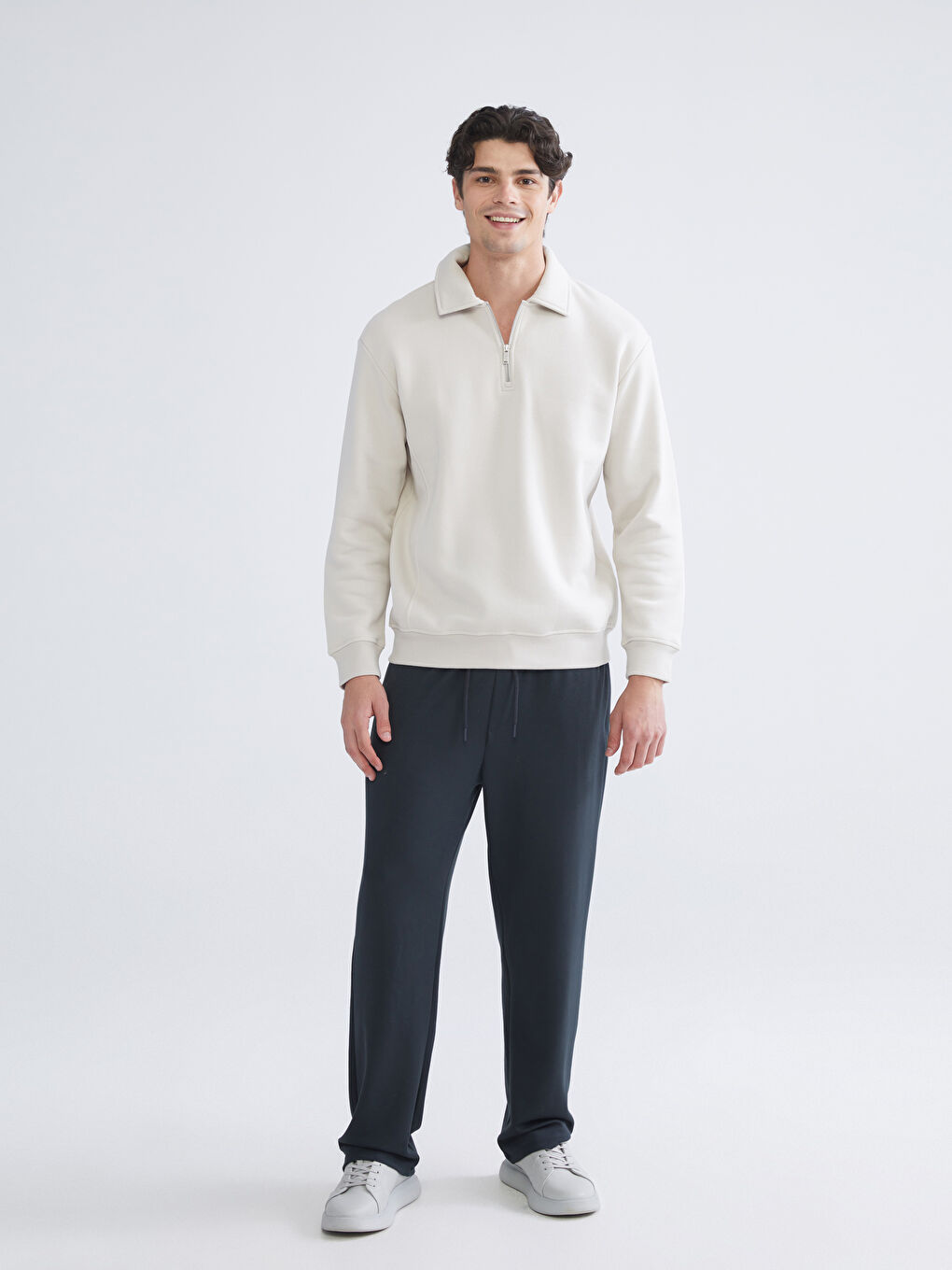 Standard Fit Men's Sweatpants