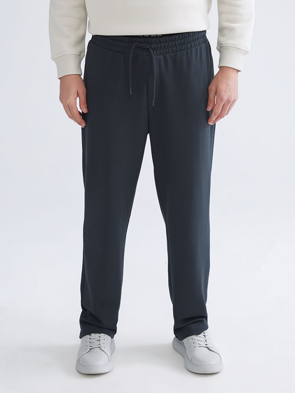 Standard Fit Men's Sweatpants-1