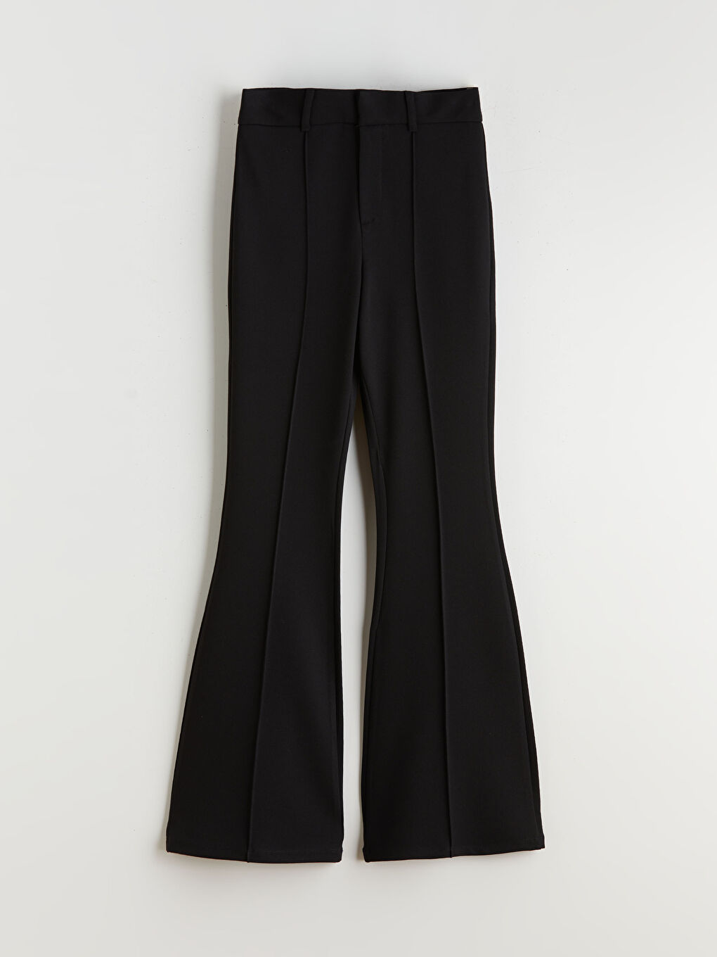 Siyah Dar Fit İspanyol Paça Kadın Pantolon-4