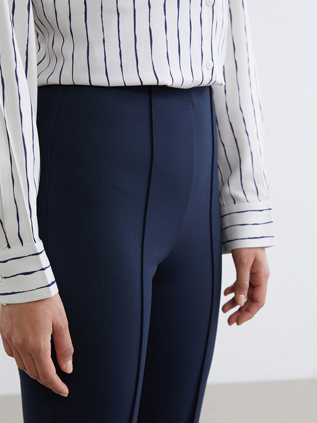 Lacivert Havuç Kesim Kadın Pantolon-2