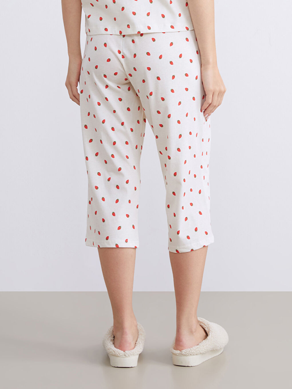 Ekru Beli Lastikli Desenli Kadın Kapri Pijama Altı-1