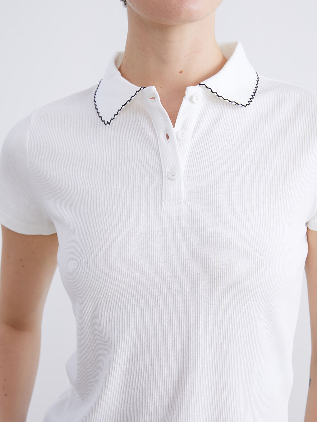 LCWAIKIKI Classic Polo Neck Women's T-Shirt -W5KI98Z8-R9J