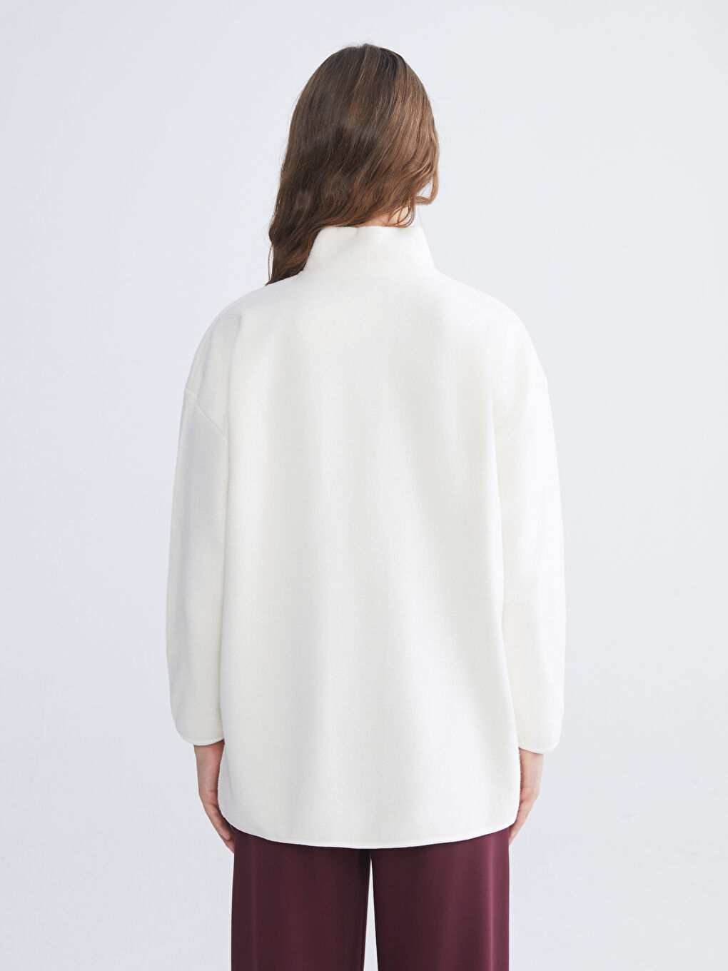 Bej Dik Yaka Nakışlı Polar Kadın Sweatshirt Tunik-3