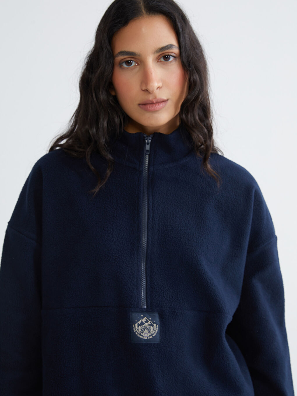 Lacivert Dik Yaka Nakışlı Polar Kadın Sweatshirt Tunik