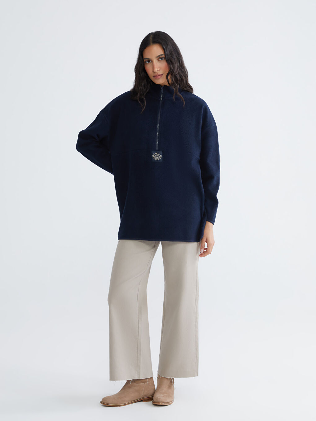 Lacivert Dik Yaka Nakışlı Polar Kadın Sweatshirt Tunik-1