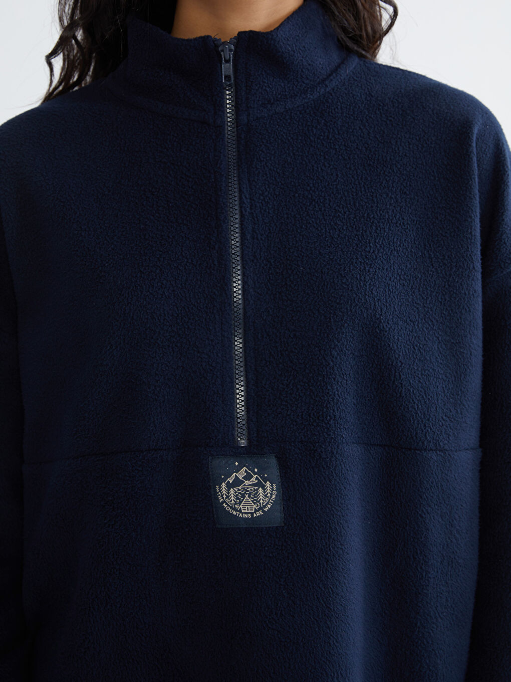 Lacivert Dik Yaka Nakışlı Polar Kadın Sweatshirt Tunik-2