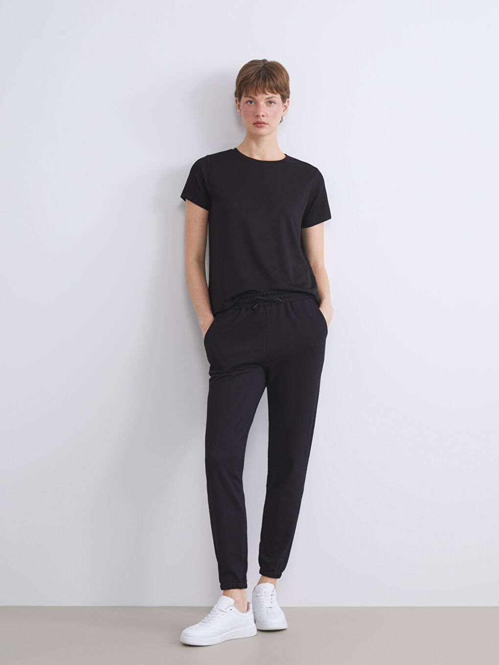 Siyah Beli Lastikli Kadın Jogger Eşofman Altı