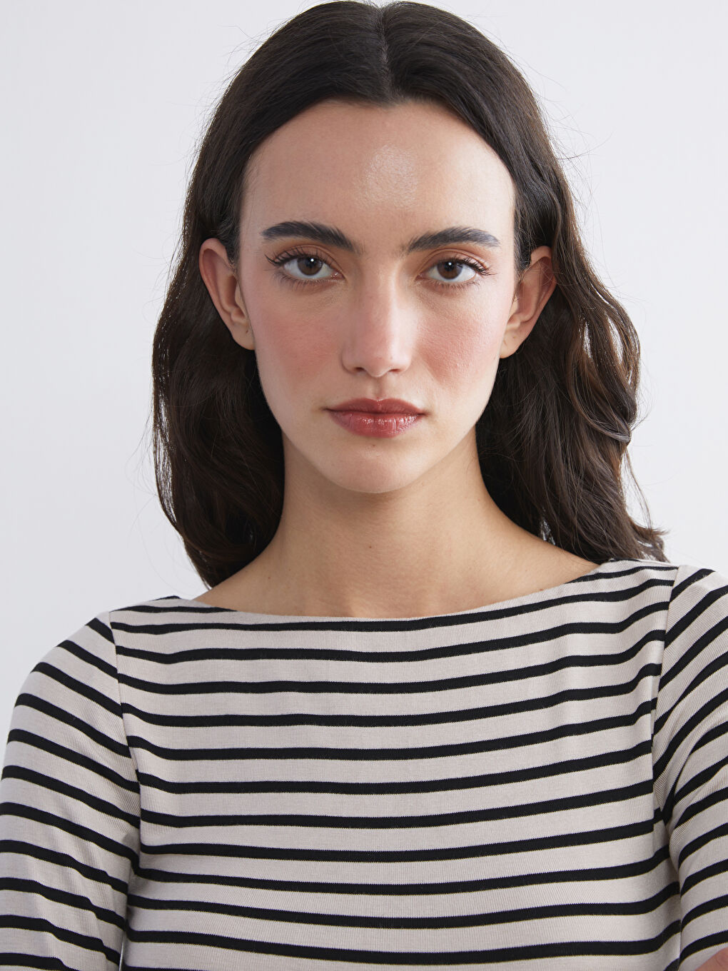 Әйелдерге арналған жолақты боди-2