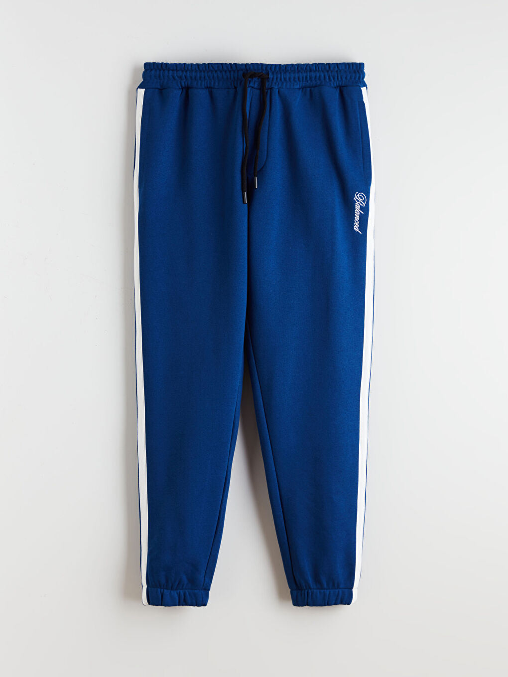 Standard Fit Men's Jogger Sweatpants-4