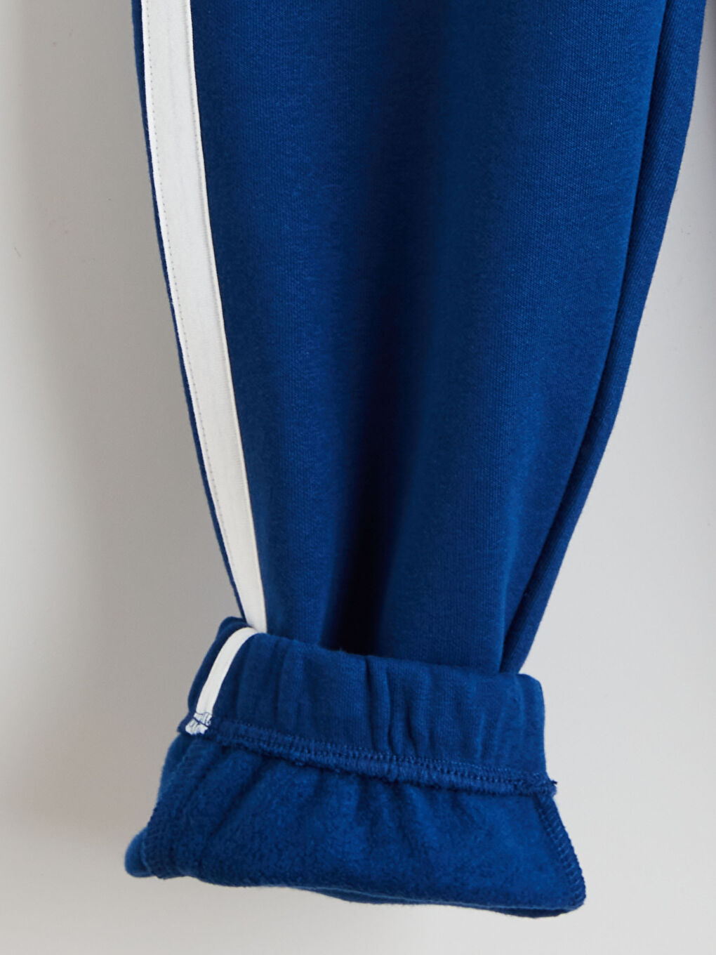 Standard Fit Men's Jogger Sweatpants-6