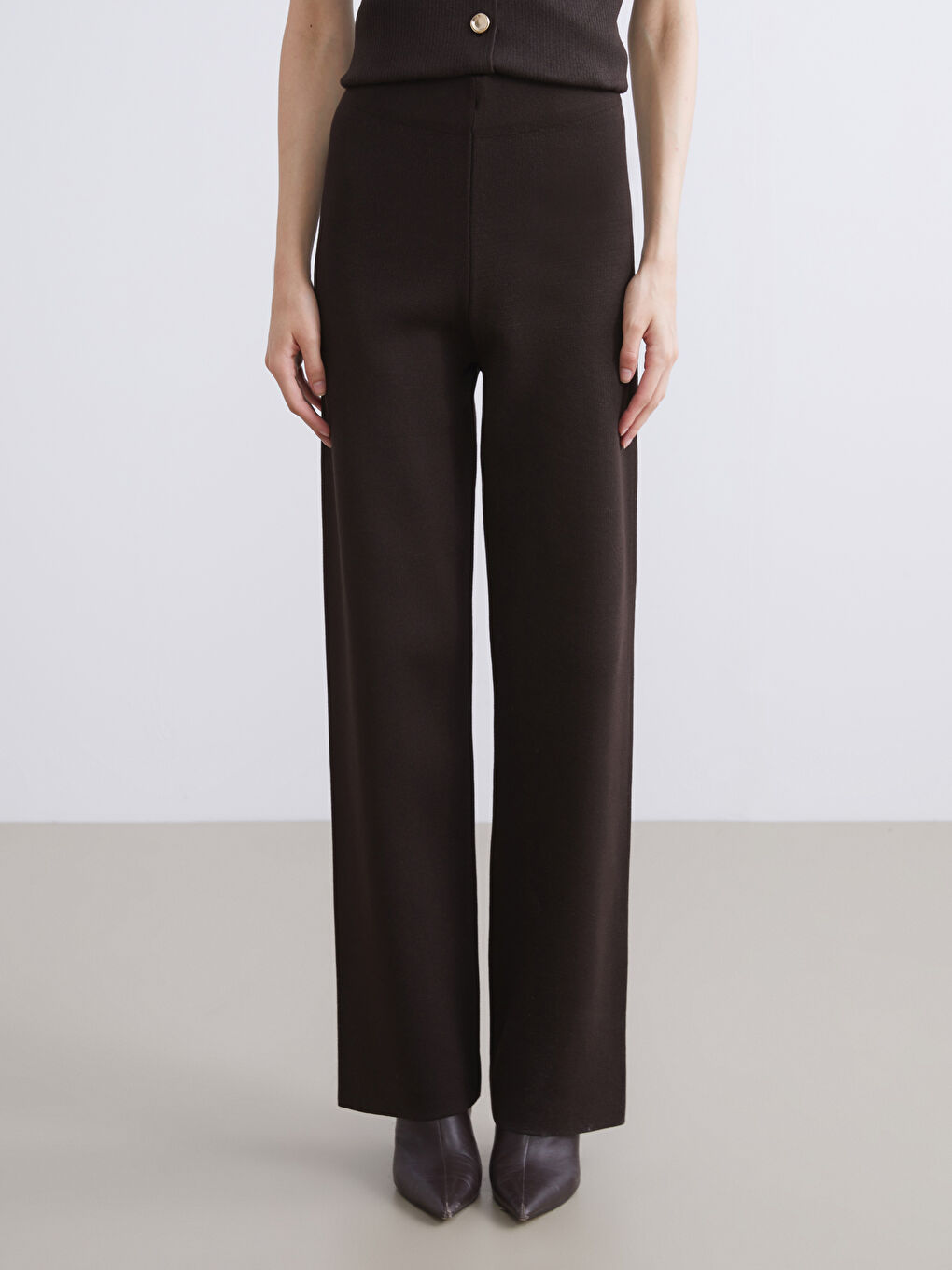 Kahverengi Beli Lastikli Kadın Triko Pantolon-1