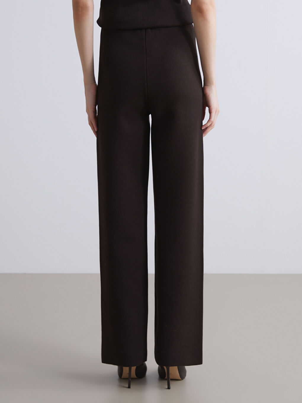 Kahverengi Beli Lastikli Kadın Triko Pantolon-3