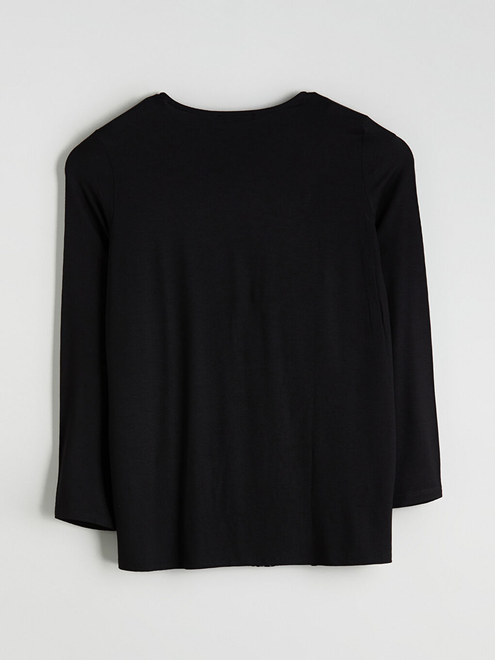 Siyah Bisiklet Yaka Desenli Bluz-5