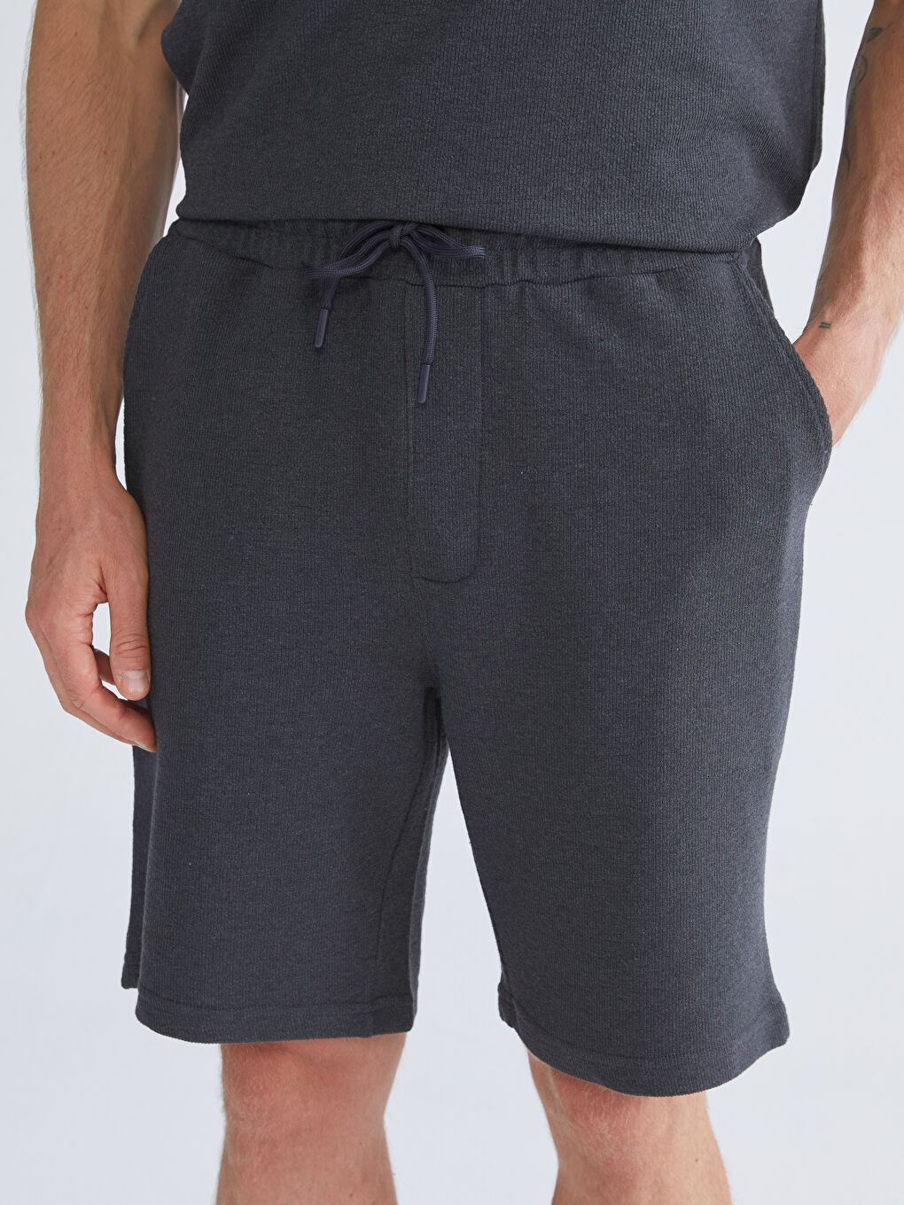 Antrasit Standart Kalıp Erkek Şort-2