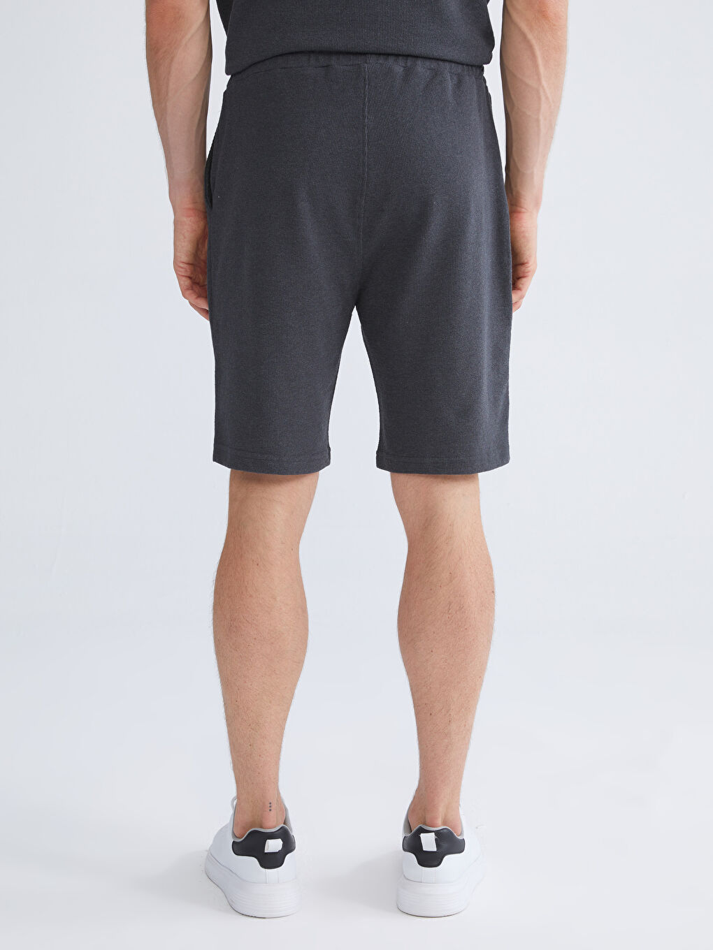 Antrasit Standart Kalıp Erkek Şort-3