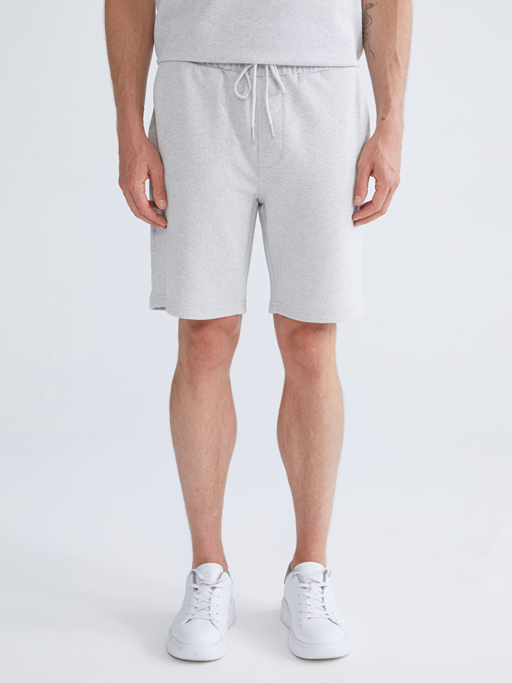 Gri Standart Kalıp Erkek Şort-1