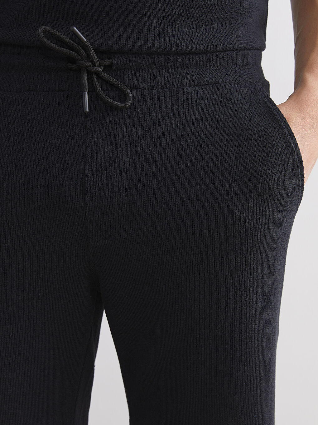 Siyah Standart Kalıp Erkek Şort-4