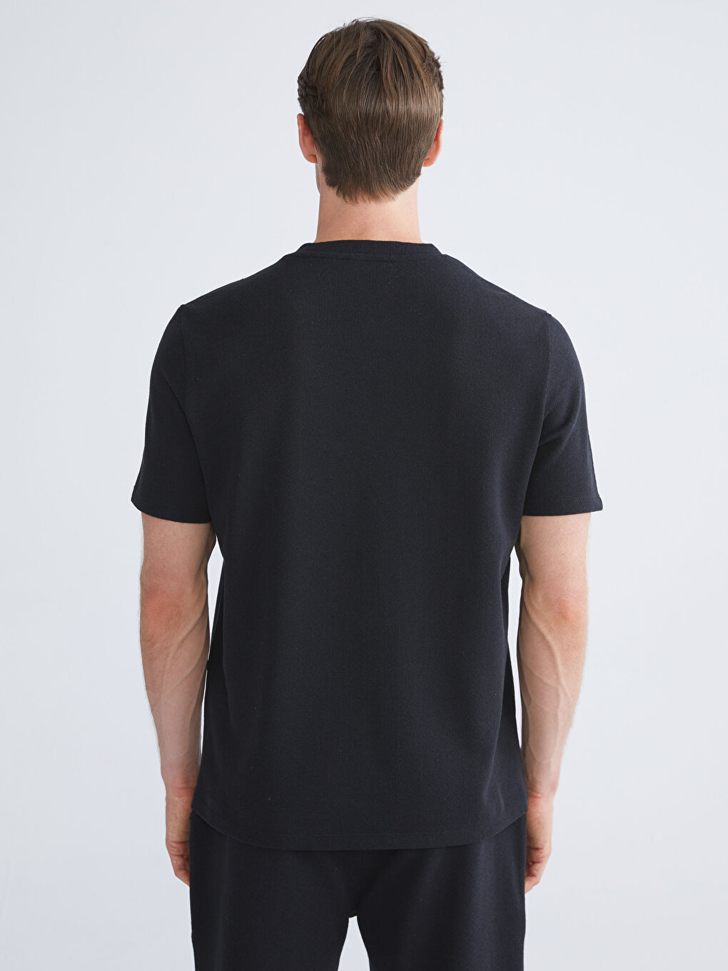 Siyah Bisiklet Yaka Erkek Tişört-7