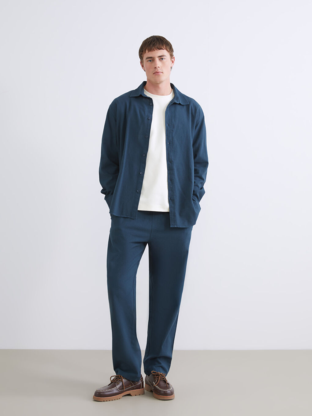 Relaxed Fit Linen Look Men's Trousers-1