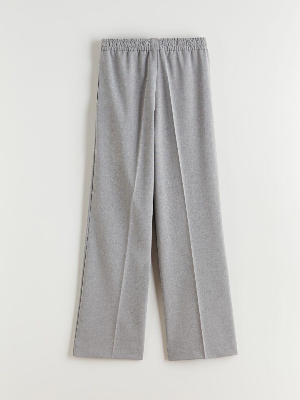 Gri Beli Lastikli Geniş Paça Kadın Pantolon-5