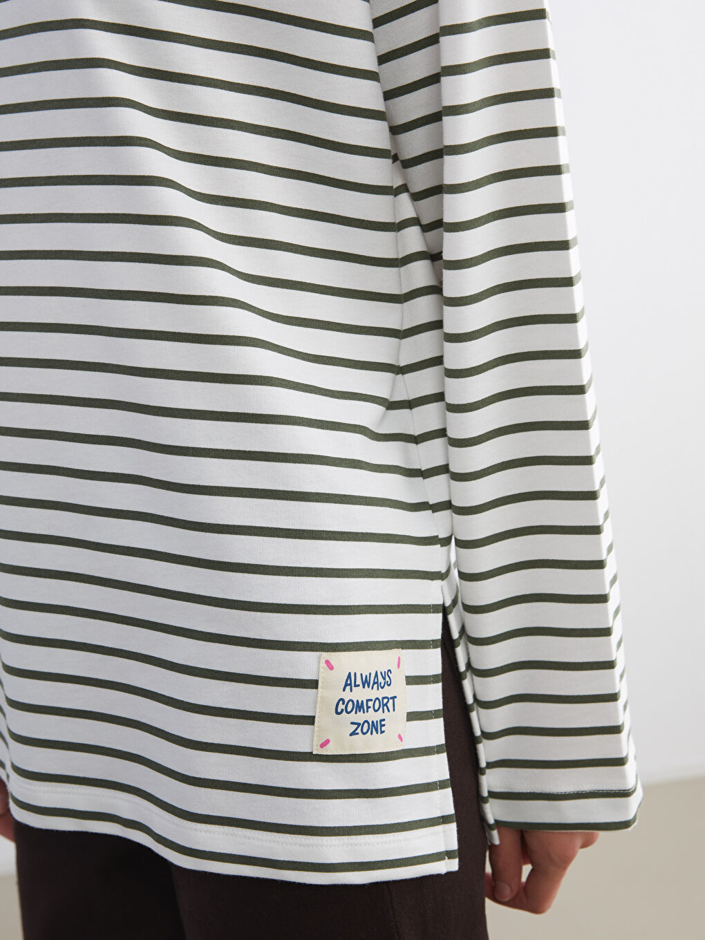 Yeşil Bisiklet Yaka Çizgili Kadın Sweatshirt-2