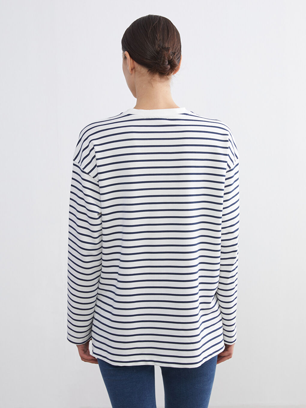 Lacivert Bisiklet Yaka Çizgili Kadın Sweatshirt-3