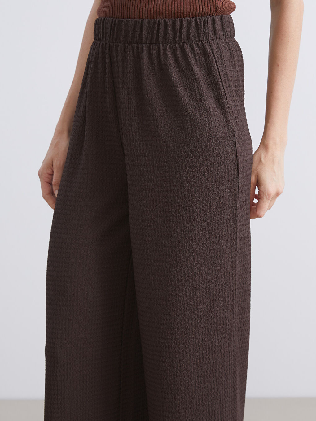 Elasticated Waist Textured Wide Leg Women's Trousers-2