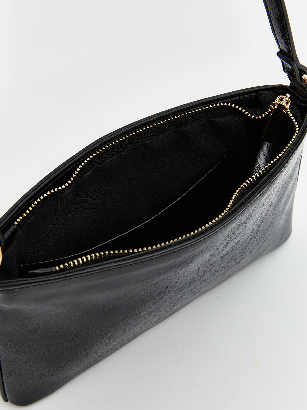 Siyah Deri Görünümlü Kadın Kol Çantası-10