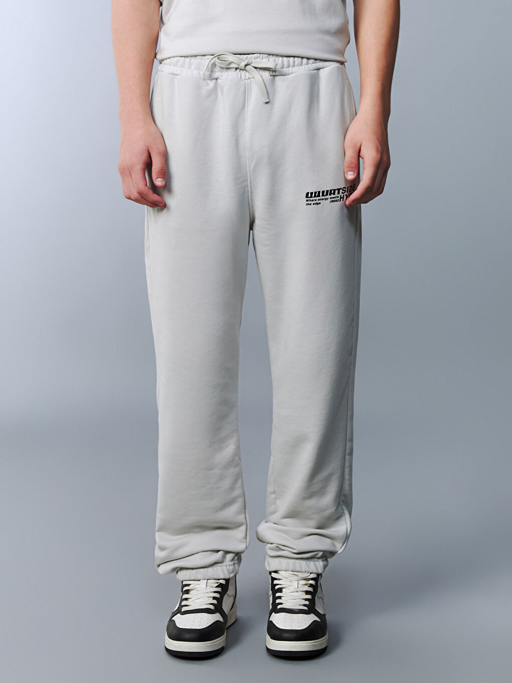 Elasticated Waist Young Men's Jogger Sweatpants-1