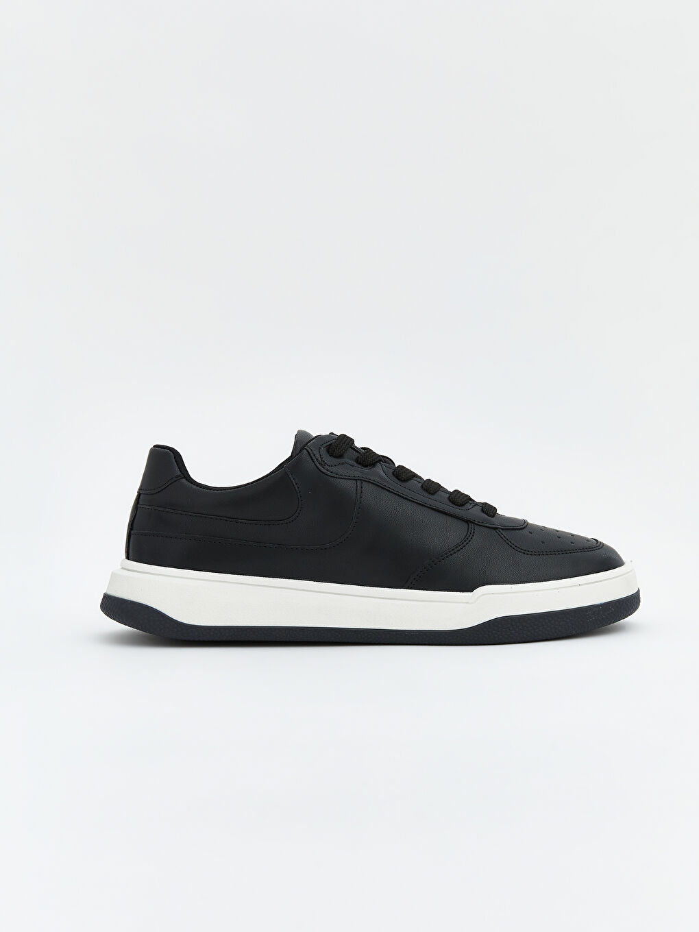 Siyah Bağcıklı Kadın Spor Ayakkabı-1