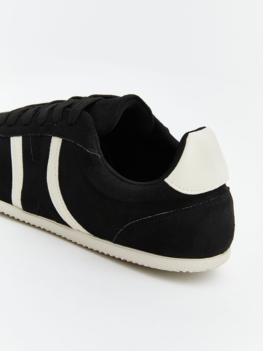 Siyah Süet Görünümlü Kadın Spor Ayakkabı-4