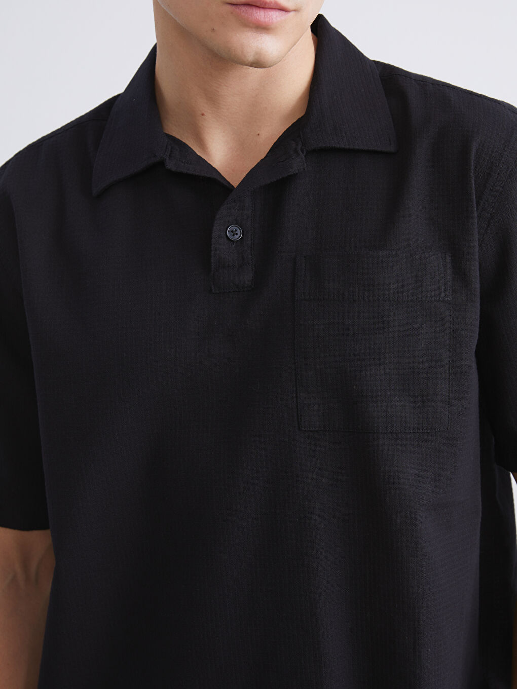 Siyah Regular Fit Kısa Kollu Oxford Erkek Gömlek-2