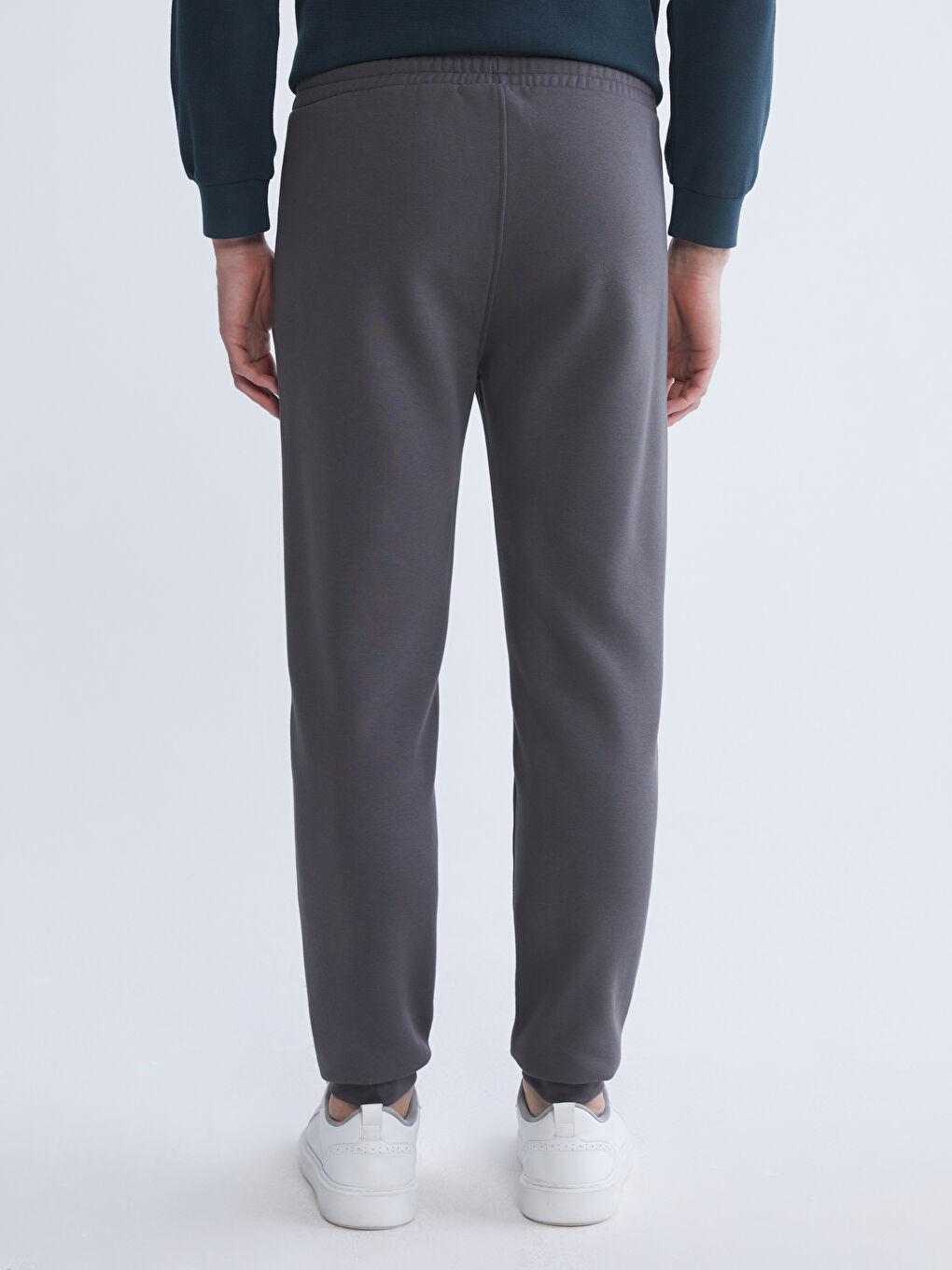 Gri Standart Kalıp Erkek Jogger Eşofman Altı-3