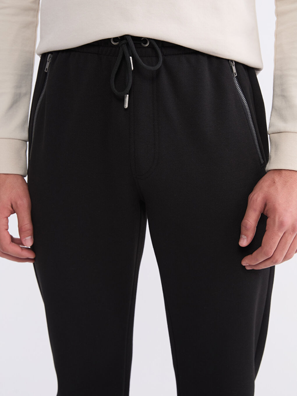 Siyah Standart Kalıp Erkek Eşofman Altı-2