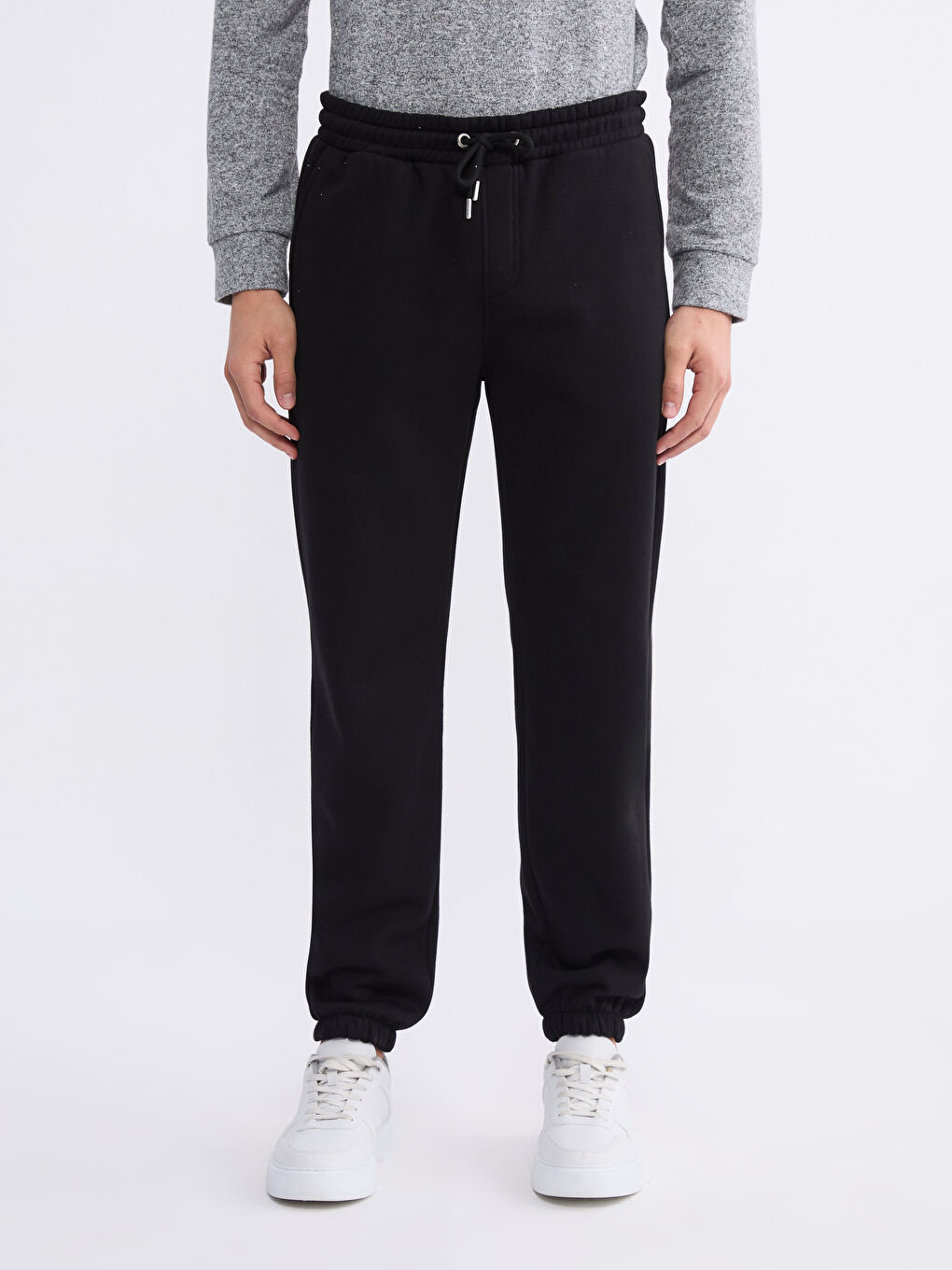 Siyah Standart Kalıp Erkek Jogger Eşofman Altı-1