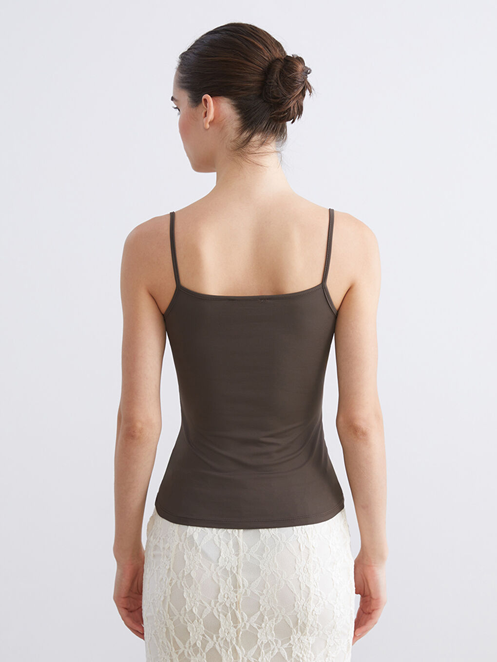 Kahverengi Kare Yaka Kadın Atlet-3