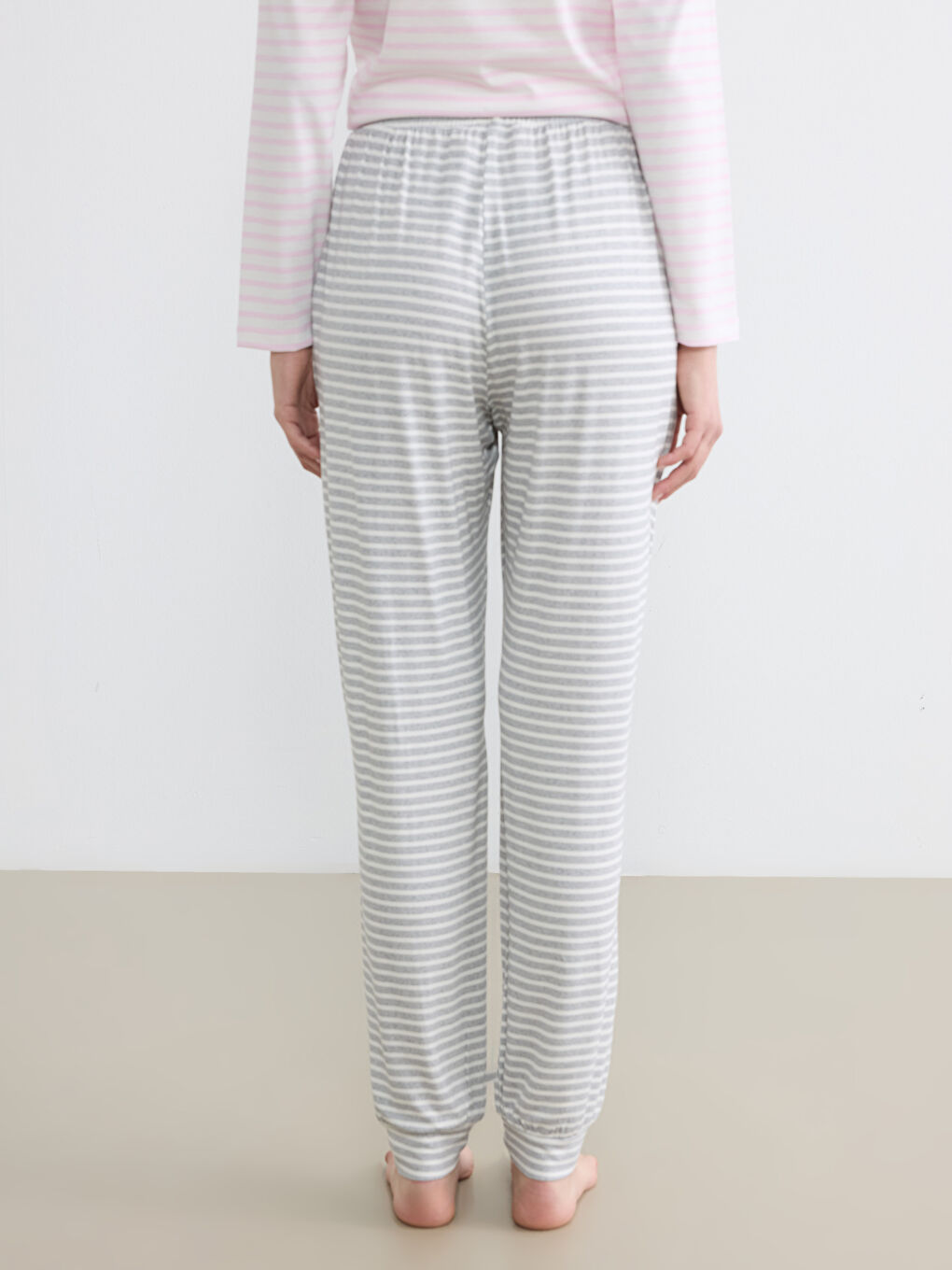 Полосатые женские пижамные брюки джоггеры с эластичным поясом-3