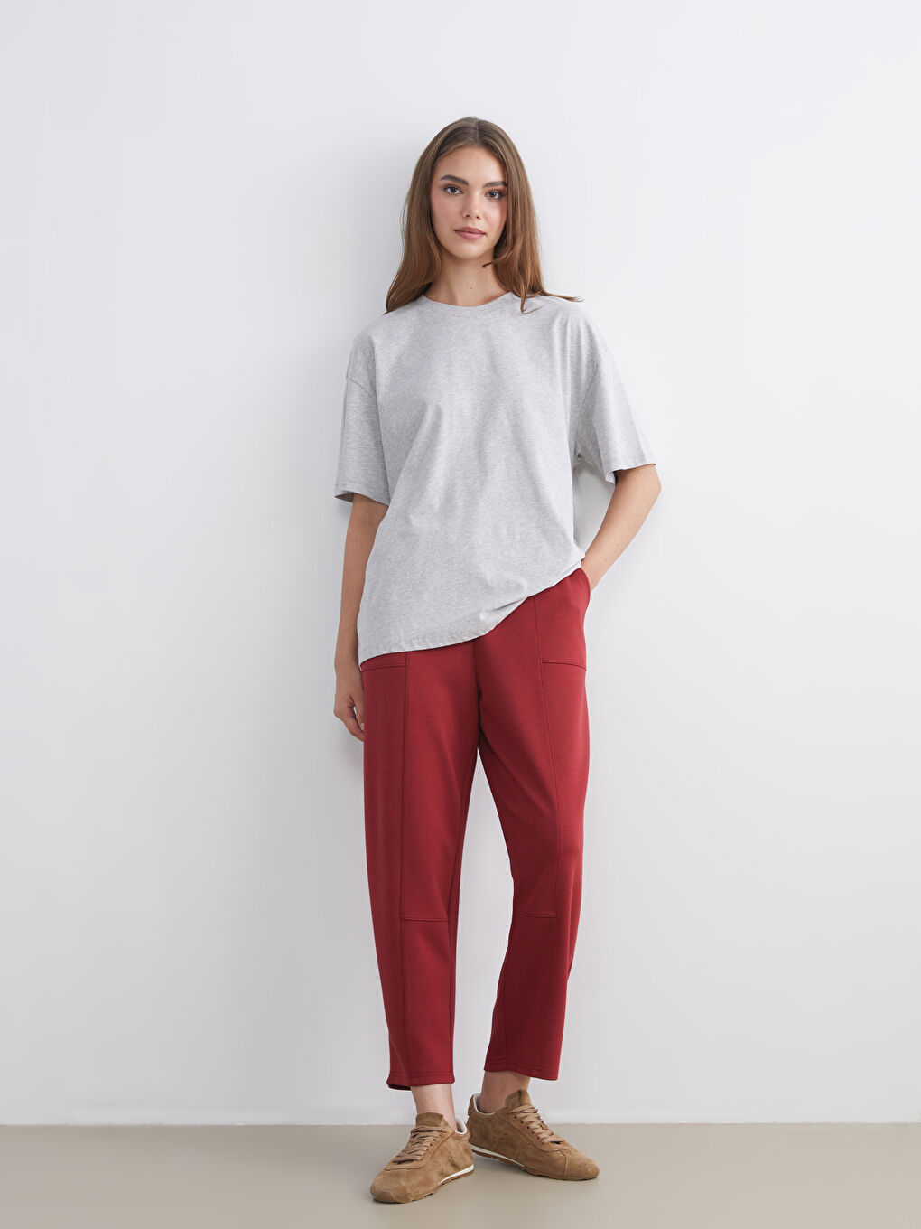 Women's Sweatpants with Elastic Waist
