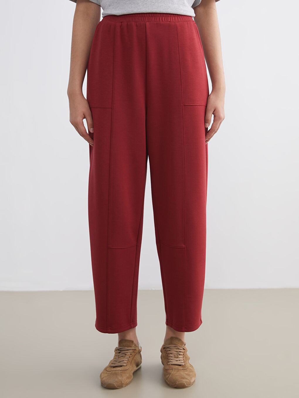 Women's Sweatpants with Elastic Waist-1