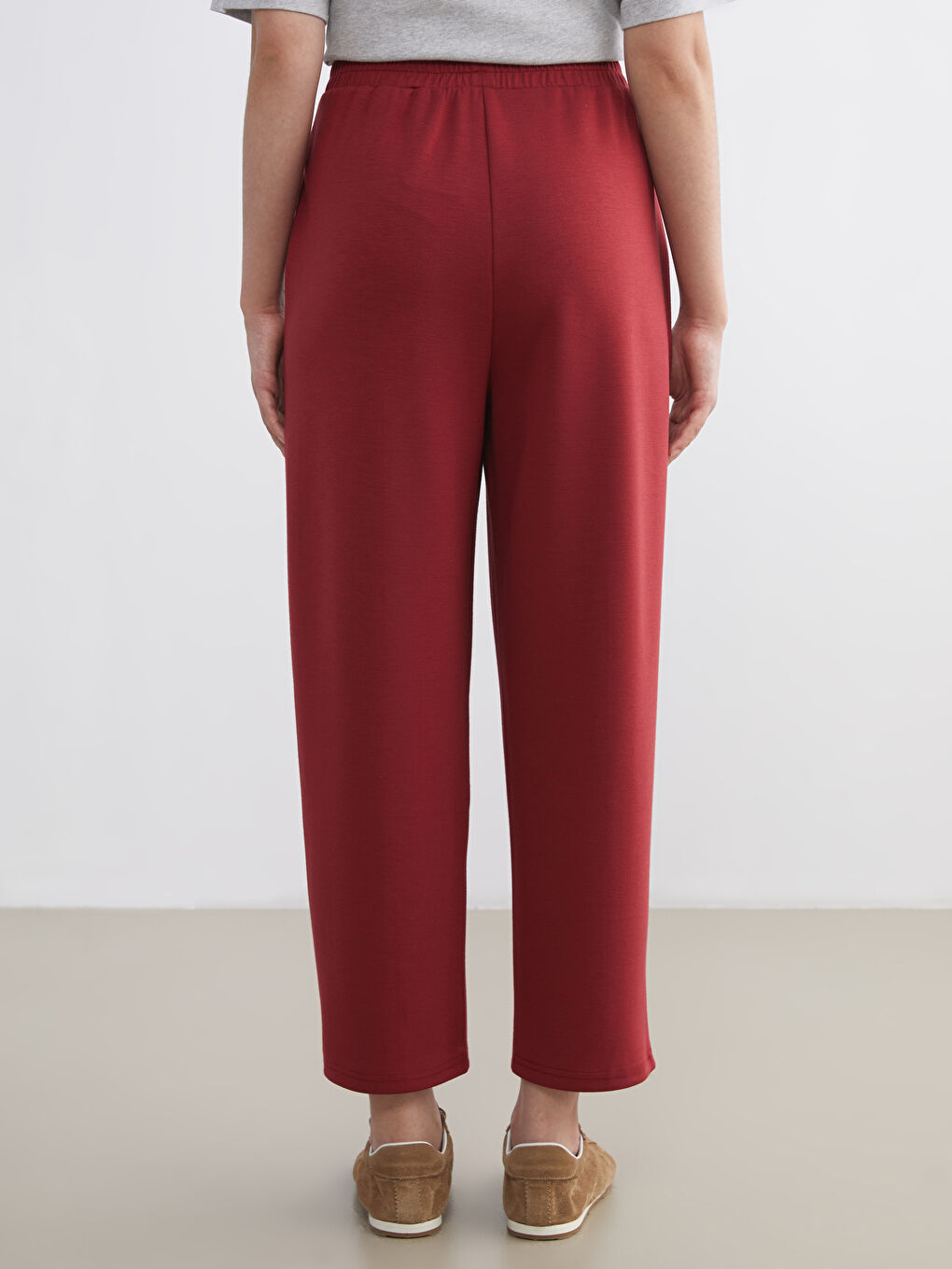 Women's Sweatpants with Elastic Waist-3