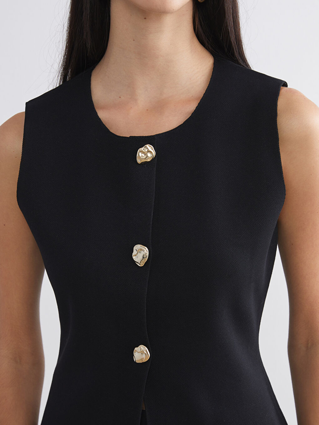 Siyah Bisiklet Yaka Kadın Triko Yelek-2