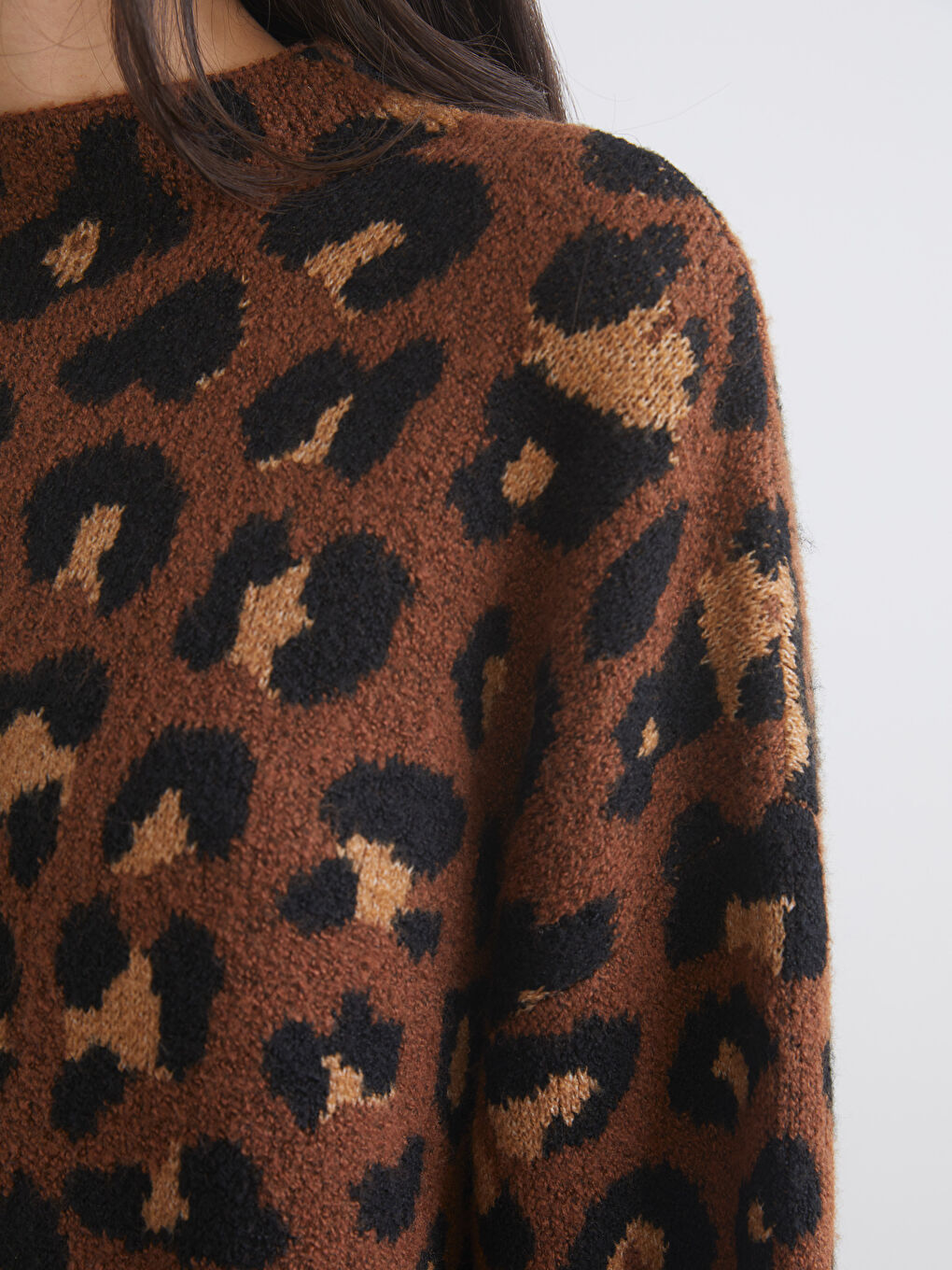 Funnel Neck Leopard Print Oversize Women's Knitwear Sweater-2