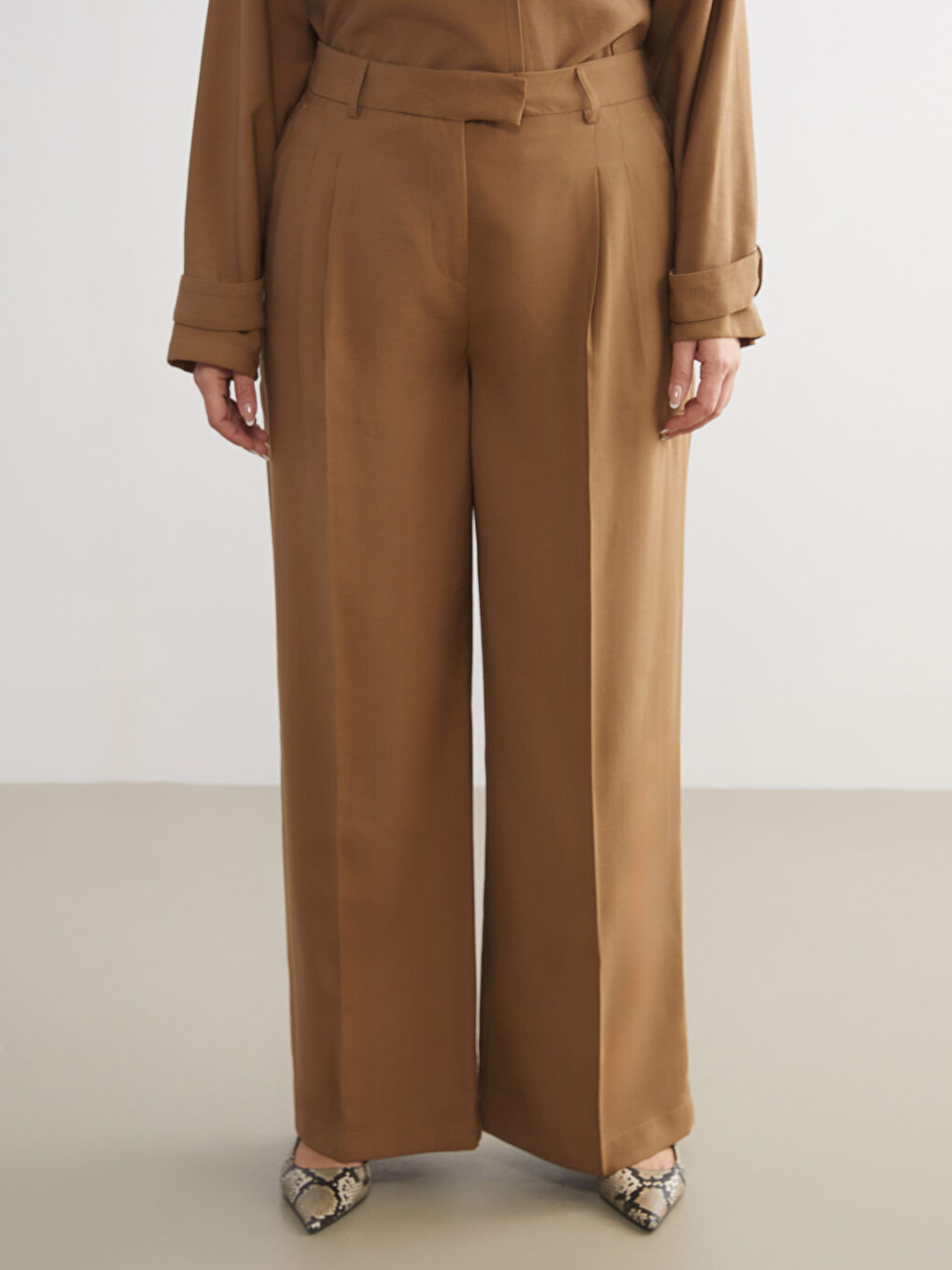 Kahverengi Loose Fit Geniş Paça Kadın Pantolon-5