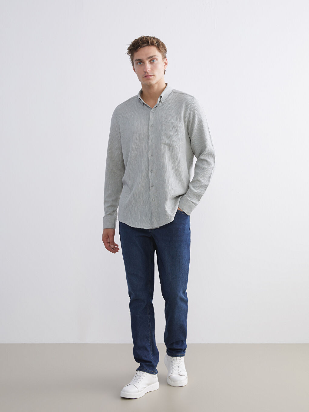 Yeşil Regular Fit Uzun Kollu Armürlü Erkek Gömlek-1